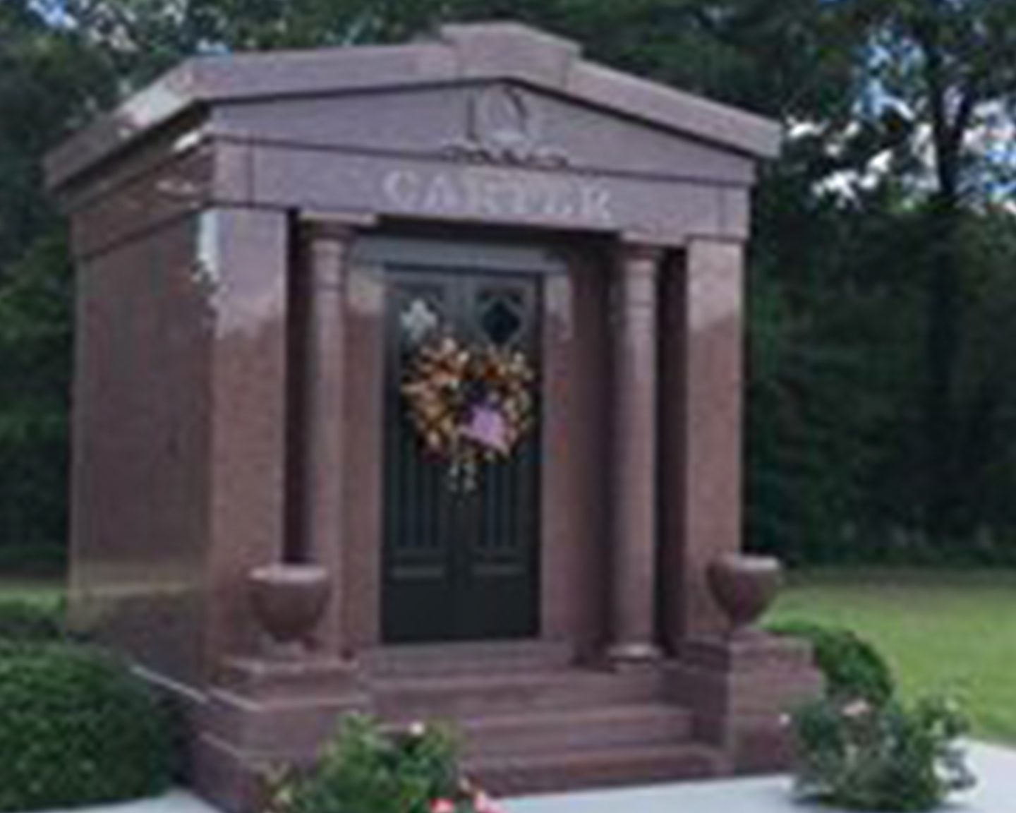 Estate Mausoleums and Plots from Parkway Memorial Gardens in Warner Robins, GA.